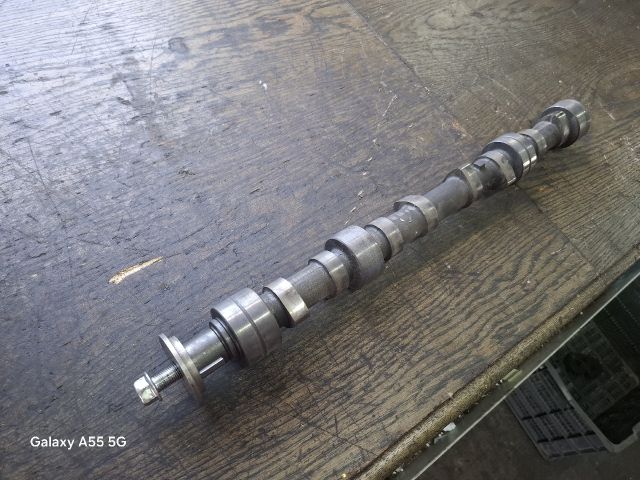 bontott KIA K2500 Vezérműtengely (Magában)