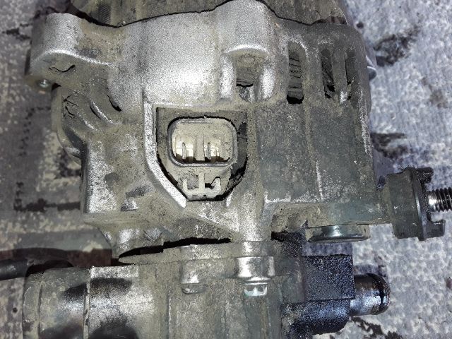 bontott KIA K2500 Generátor