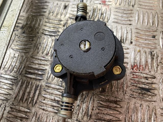 bontott KIA K2500 Bal első Ablaktörlő Szerkezet