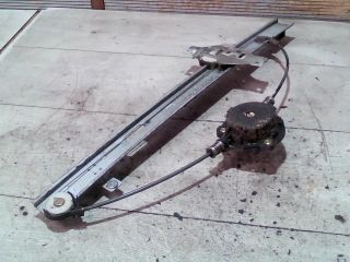 bontott KIA K2500 Bal hátsó Ablakemelő Szerkezet (Mechanikus)