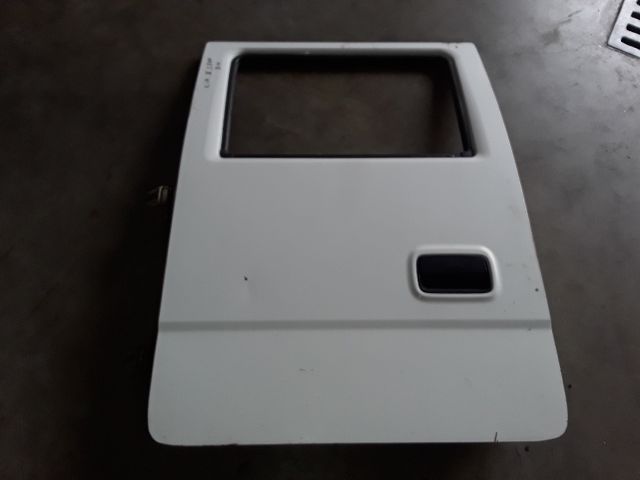 bontott KIA K2500 Bal hátsó Ajtó (Üres lemez)