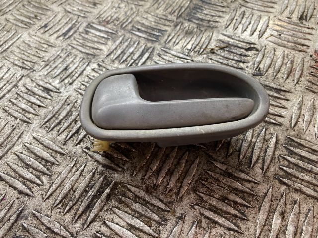 bontott KIA K2500 Bal hátsó Belső Kilincs