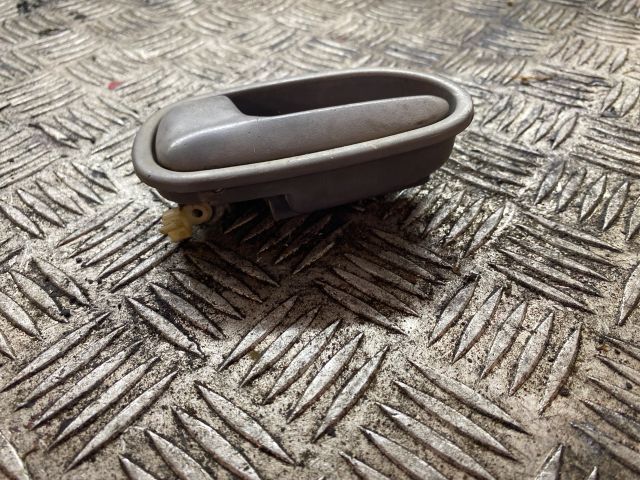 bontott KIA K2500 Bal hátsó Belső Kilincs