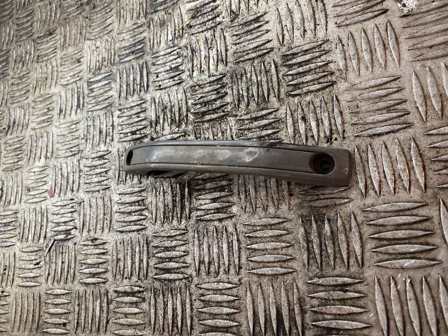 bontott KIA K2500 Bal hátsó Kapaszkodó (Felső)