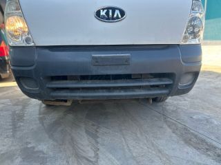 bontott KIA K2500 Első Lökhárító (Részeivel)