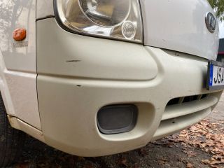 bontott KIA K2500 Első Lökhárító (Részeivel)