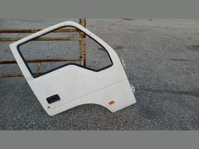 bontott KIA K2500 Jobb első Ajtó (Üres lemez)