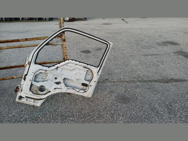 bontott KIA K2500 Jobb első Ajtó (Üres lemez)