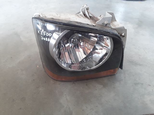 bontott KIA K2500 Jobb Fényszóró
