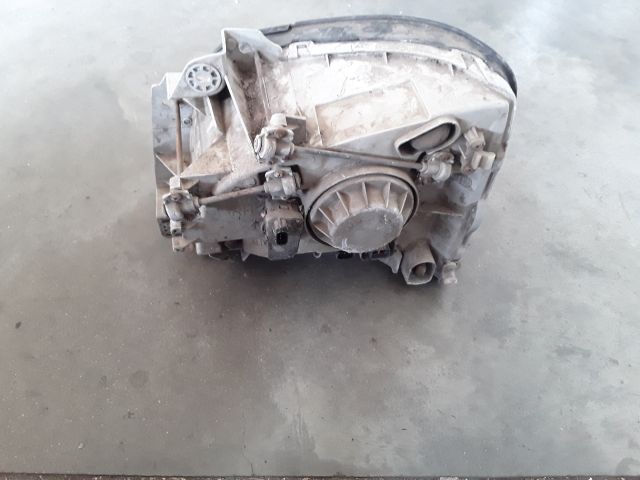 bontott KIA K2500 Jobb Fényszóró