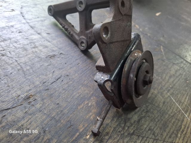 bontott KIA K2500 Klíma Tartó Bak