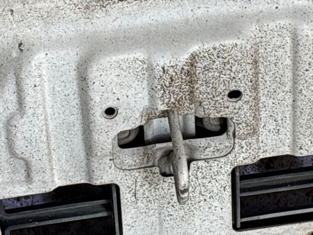 bontott KIA K2500 Motorháztető