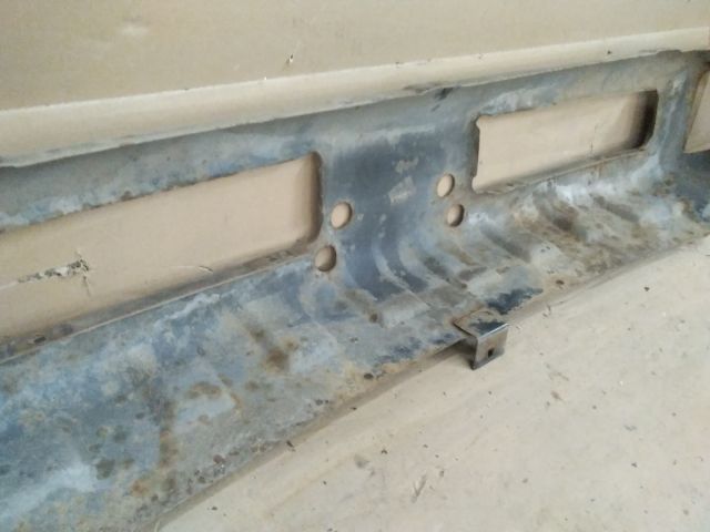 bontott KIA K2700 Első Lökhárító Merevítő (Fém)