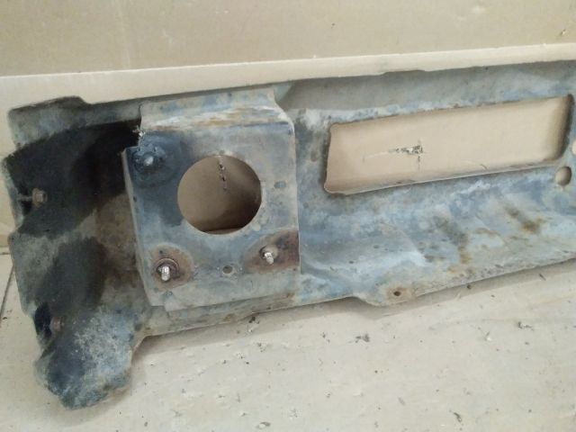 bontott KIA K2700 Első Lökhárító Merevítő (Fém)