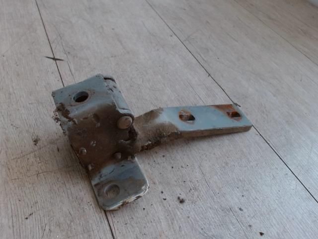 bontott KIA K2700 Jobb hátsó Felső Zsanér