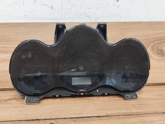 bontott KIA MAGENTIS Kilométeróra