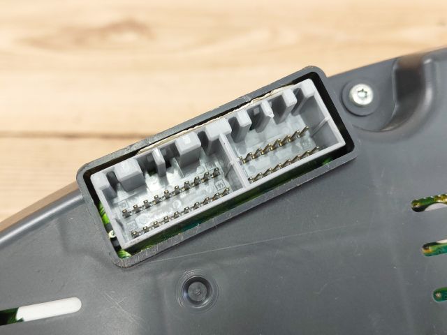 bontott KIA MAGENTIS Kilométeróra