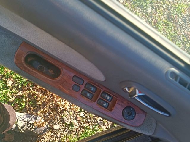 bontott KIA MAGENTIS Bal C Oszlop Burkolat