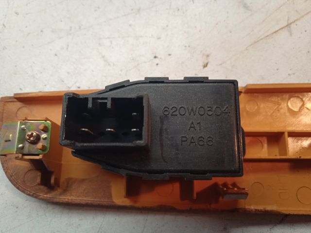 bontott KIA MAGENTIS Bal első Ablakemelő Kapcsoló