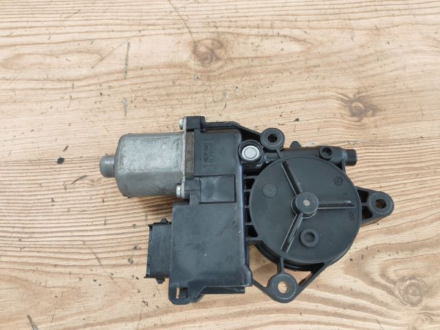 bontott KIA MAGENTIS Bal első Ablakemelő Motor