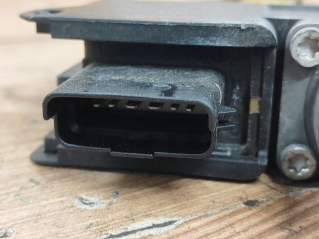 bontott KIA MAGENTIS Bal első Ablakemelő Motor