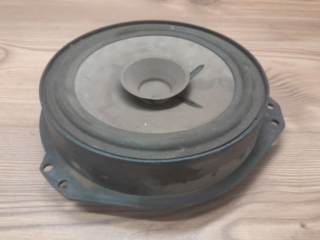 bontott KIA MAGENTIS Bal első Hangszóró