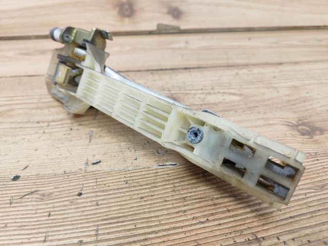 bontott KIA MAGENTIS Bal hátsó Külső Kilincs