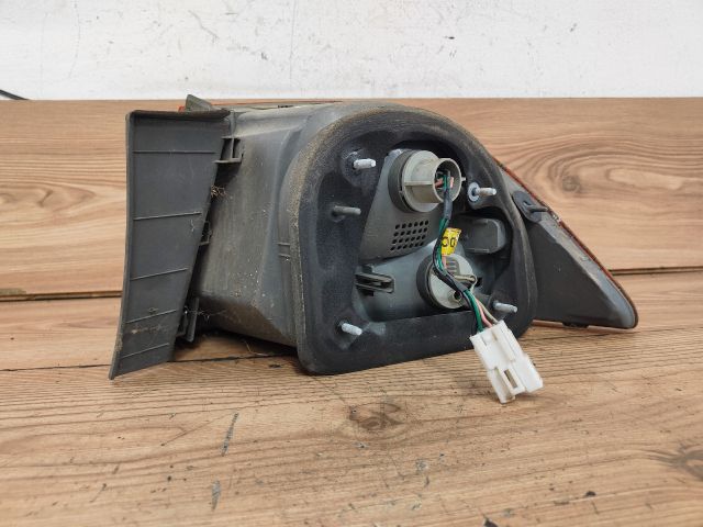 bontott KIA MAGENTIS Bal Hátsó Lámpa