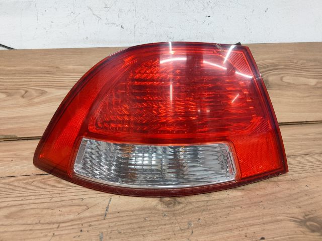 bontott KIA MAGENTIS Bal Hátsó Lámpa