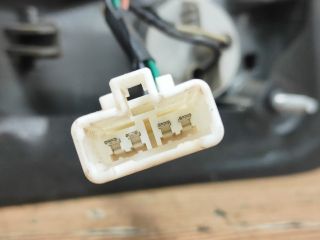 bontott KIA MAGENTIS Bal Hátsó Lámpa