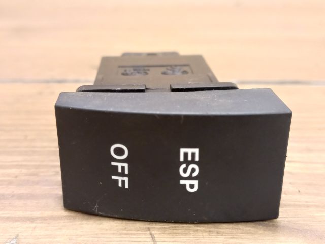 bontott KIA MAGENTIS ESP Kapcsoló