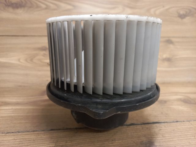 bontott KIA MAGENTIS Fűtőmotor (Klímás)