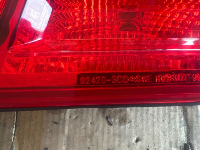 bontott KIA MAGENTIS Jobb Belső Hátsó Lámpa