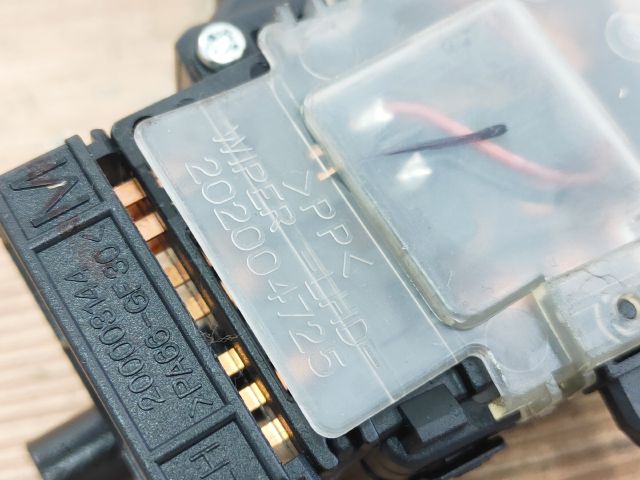 bontott KIA MAGENTIS Jobb Kormánykapcsoló Ablaktörlő