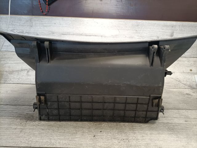 bontott KIA MAGENTIS Kesztyűtartó