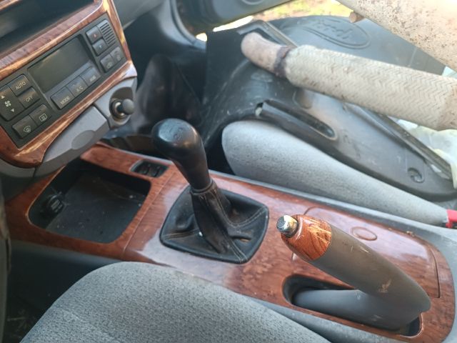 bontott KIA MAGENTIS Szivargyújtó Aljzat