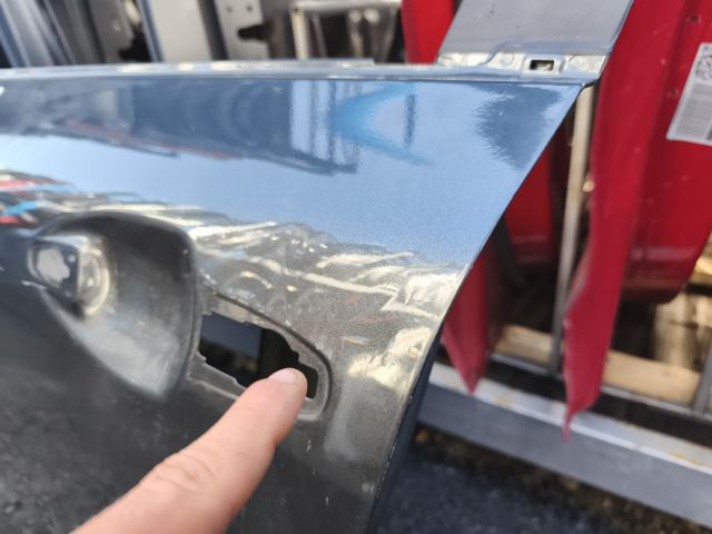 bontott KIA NIRO Bal első Ajtó (Üres lemez)