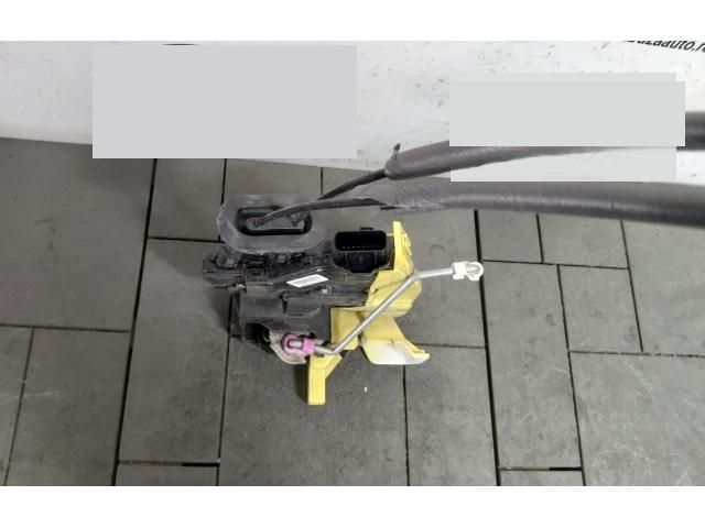 bontott KIA NIRO Bal első Ajtózár