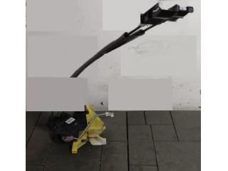 bontott KIA NIRO Bal első Ajtózár