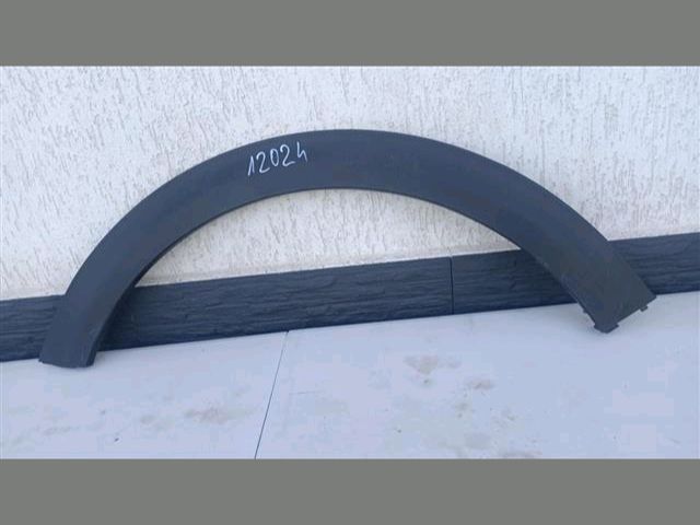 bontott KIA NIRO Bal első Sárvédő Díszléc