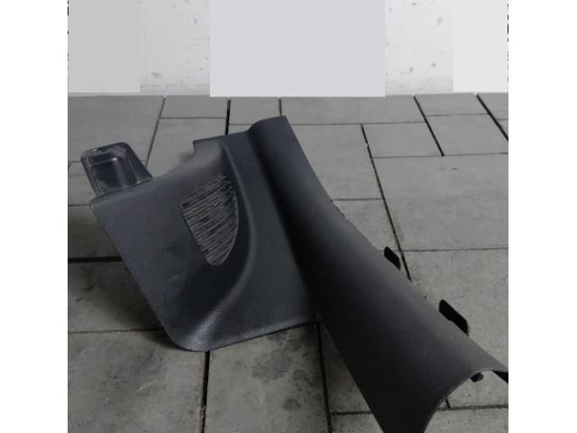 bontott KIA NIRO Bal hátsó Belső Küszöb Burkolat