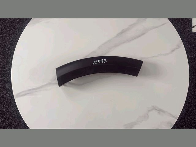 bontott KIA NIRO Első Lökhárító Díszléc