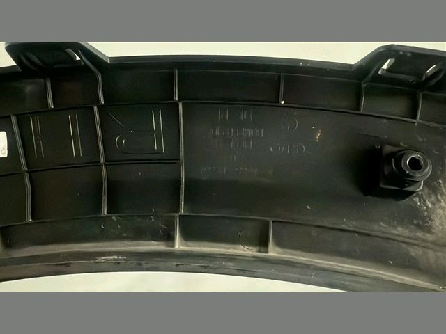 bontott KIA NIRO Első Lökhárító Díszléc