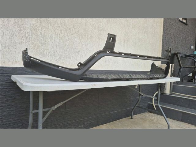 bontott KIA NIRO Első Lökhárító Légterelő