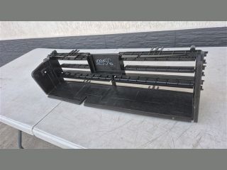 bontott KIA NIRO Hűtőrács