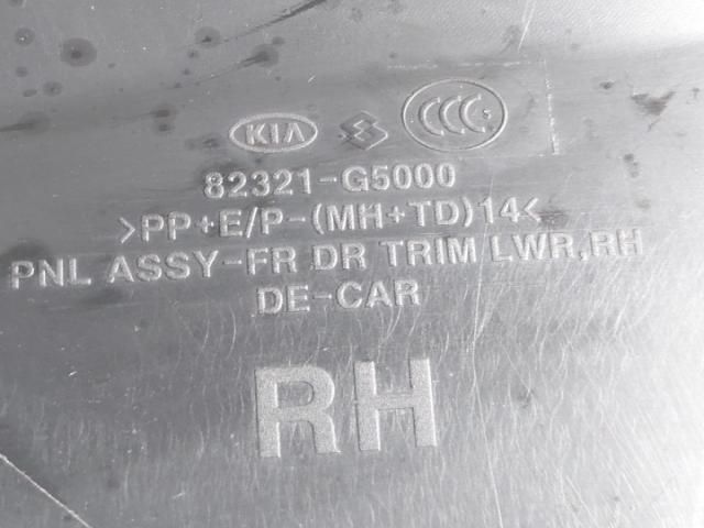 bontott KIA NIRO Jobb első Ajtó Kárpit