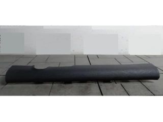 bontott KIA NIRO Jobb első Belső Küszöb Burkolat