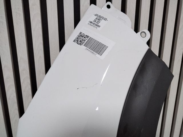 bontott KIA NIRO Jobb első Sárvédő