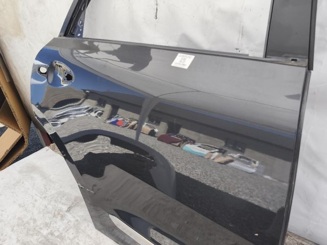 bontott KIA NIRO Jobb hátsó Ajtó (Üres lemez)