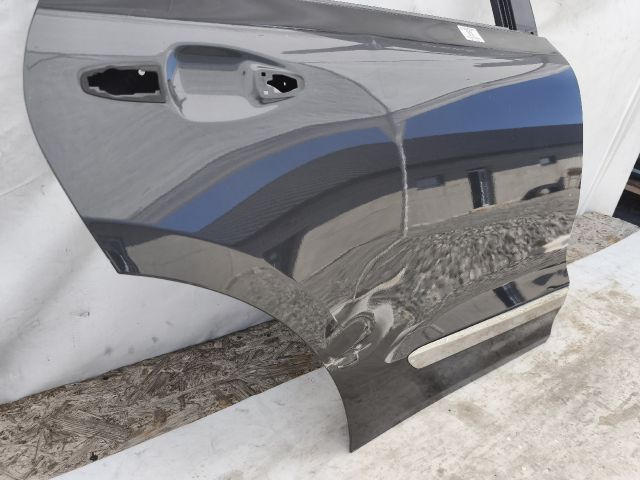 bontott KIA NIRO Jobb hátsó Ajtó (Üres lemez)